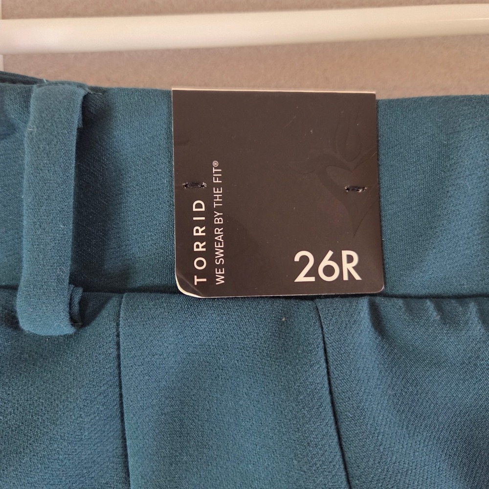 Torrid Womens 26R Plus Wide Leg Trousers Teal Green High Rise Career Pants NWT - Picture 3 of 6